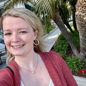 Meet your Posher, Alexus